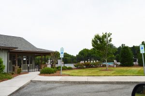 Riverside community pool and clubhouse photo